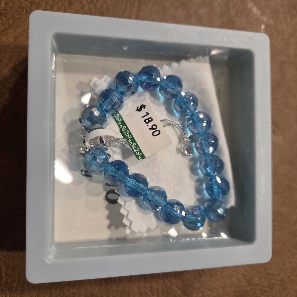 New Tiffany Blue Beaded Bracelet